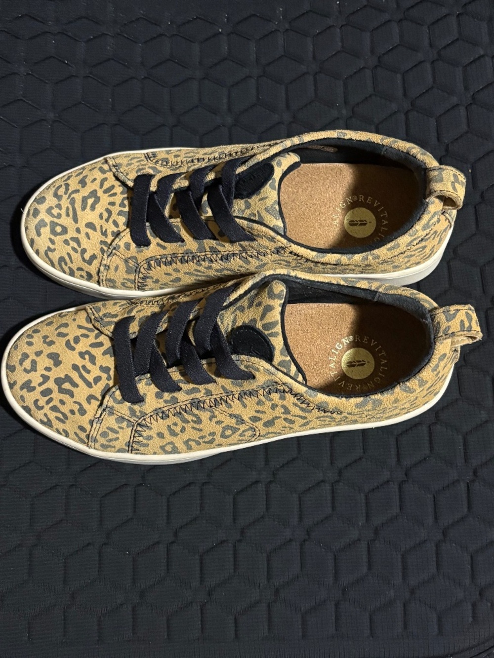 Revitalign Orthotic Water Repellent Suede Sneakers - Misty size 6.5